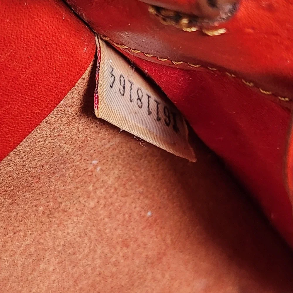 Dooney & Bourke Florentine Vachetta Leather Satchel Tote Crossbody Bag Red